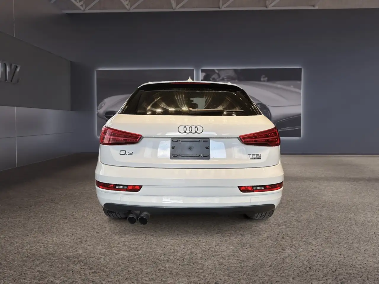 Audi Q3 снимка Audi Q3