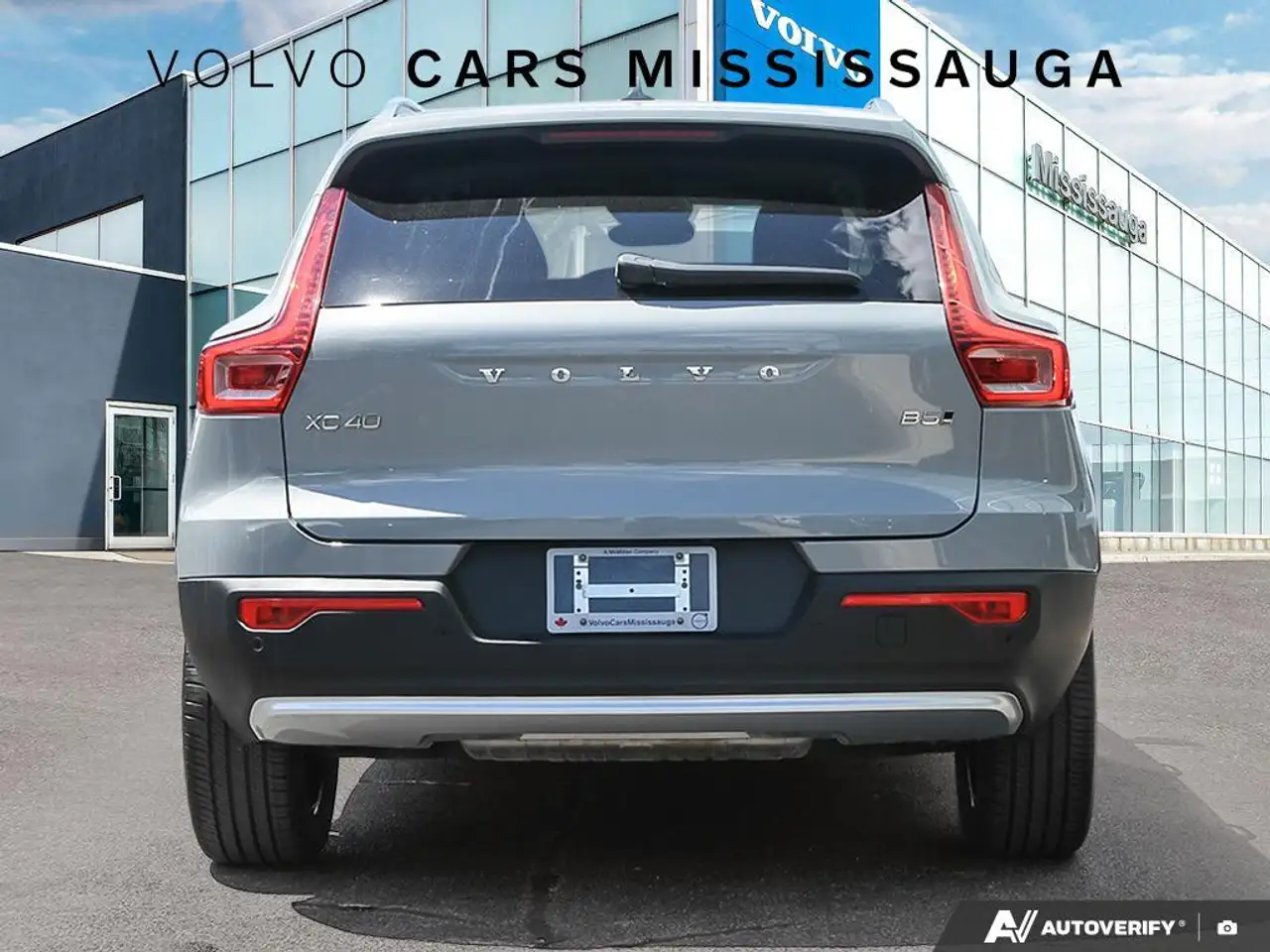 Volvo XC40 снимка Volvo XC40