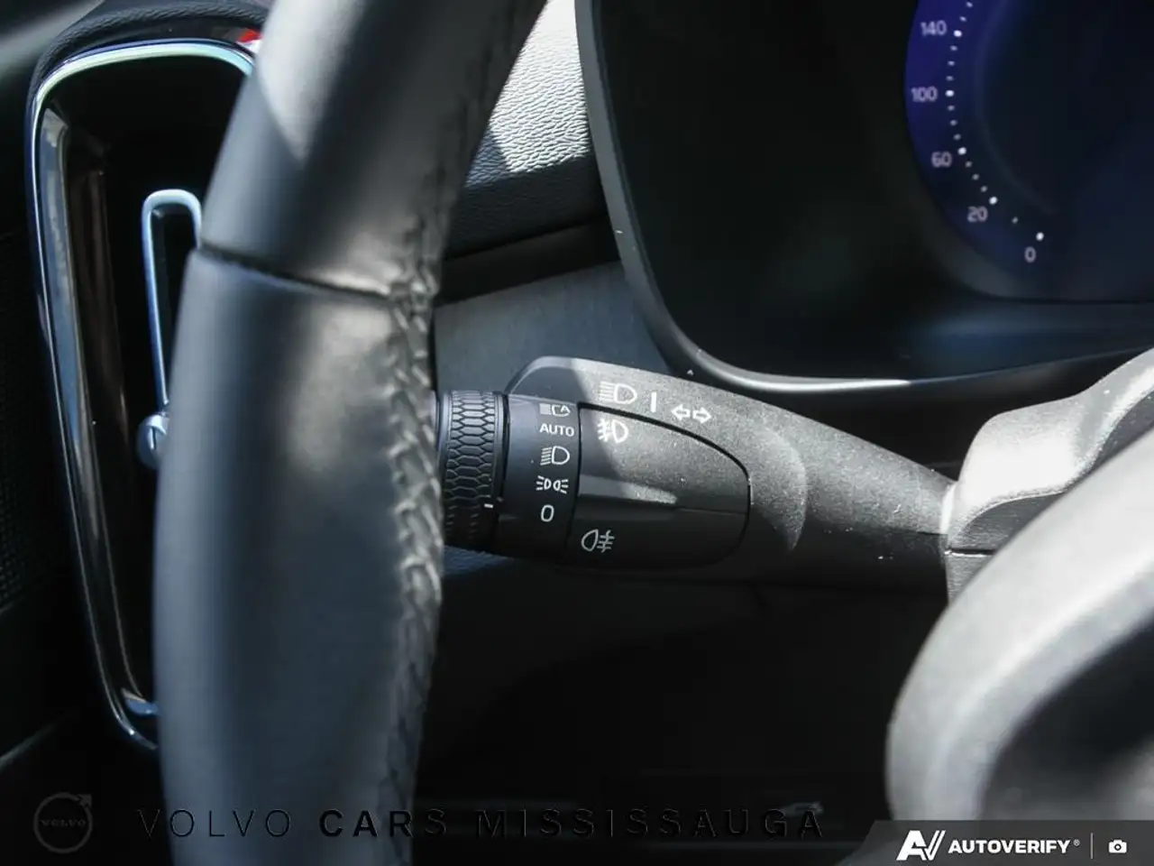Volvo XC40 снимка Volvo XC40
