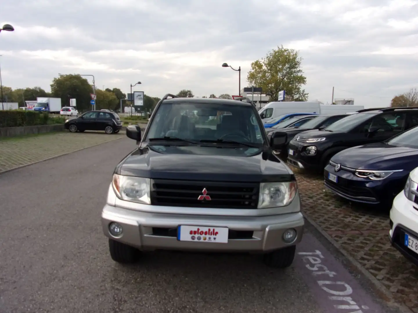 Mitsubishi Pajero Pinin Pajero Pinin 1.8 16V MPI 5 porte Czarny - 2