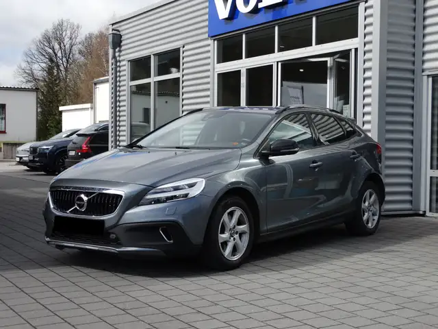 Volvo V40 V40CrossCountryMomentum !Verkauf im Kundenauftrag!