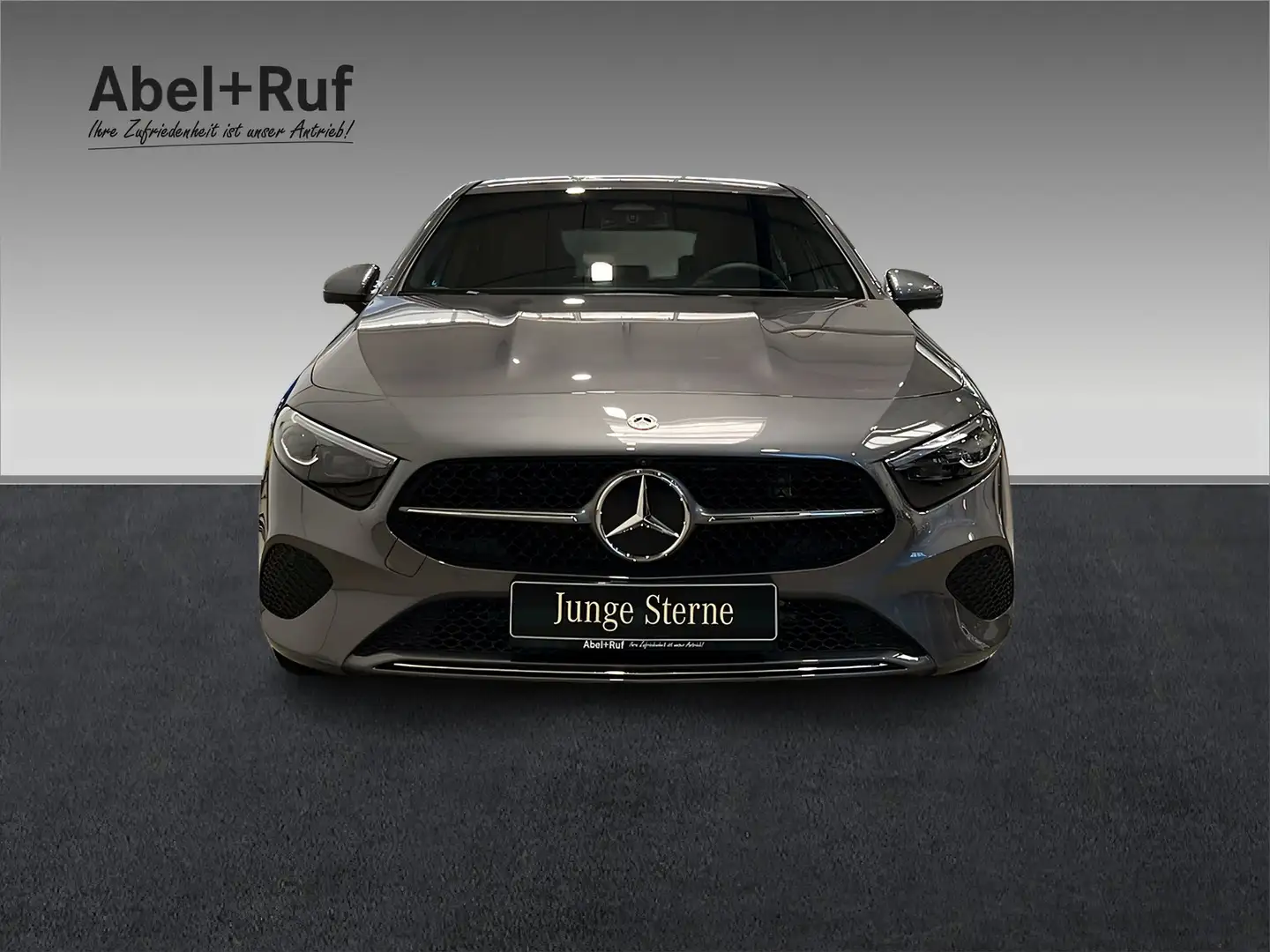 Mercedes-Benz A 220 4M Progressive Line Memory+Multib+Distroni Grau - 2