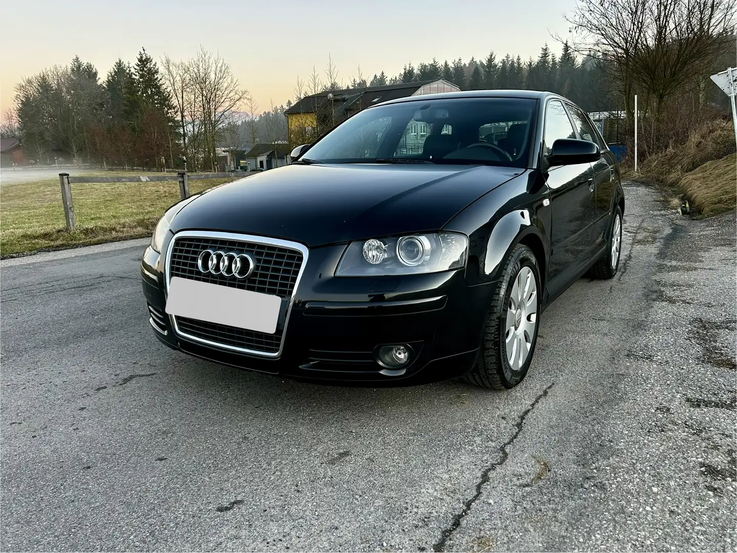Audi A3 2,0 Benzin Sline Automatik A3 S3 Neue Pickerl - 1
