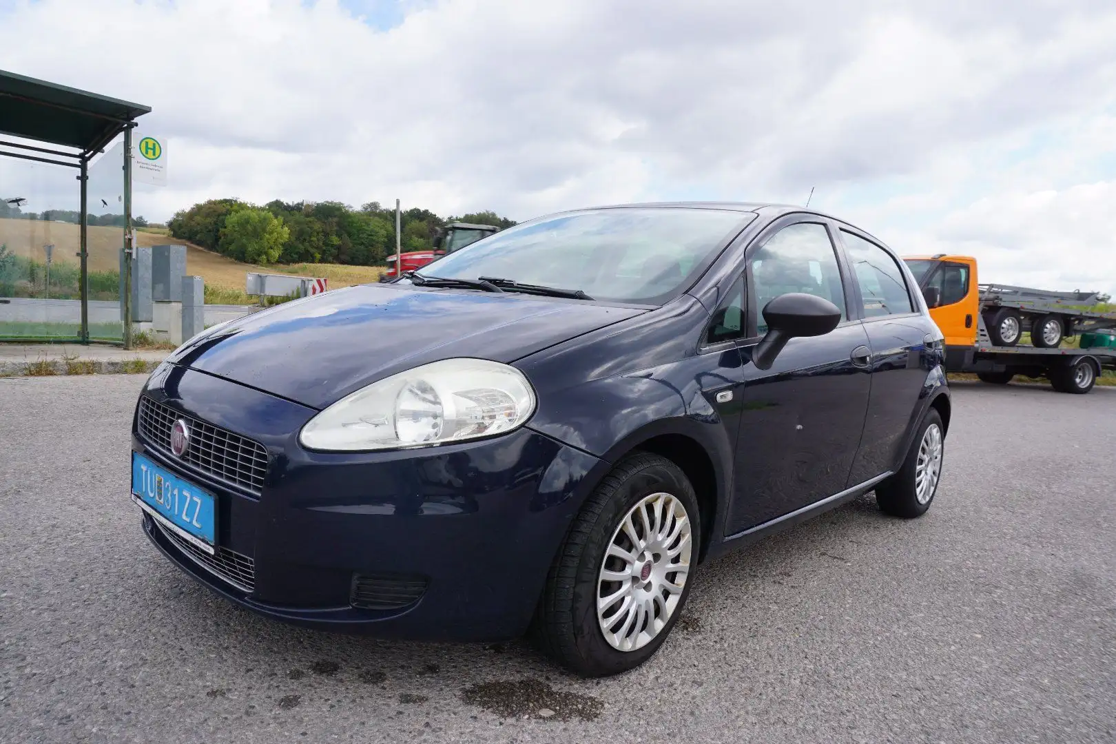 Fiat Grande Punto 1.2 8V Active Blau - 2