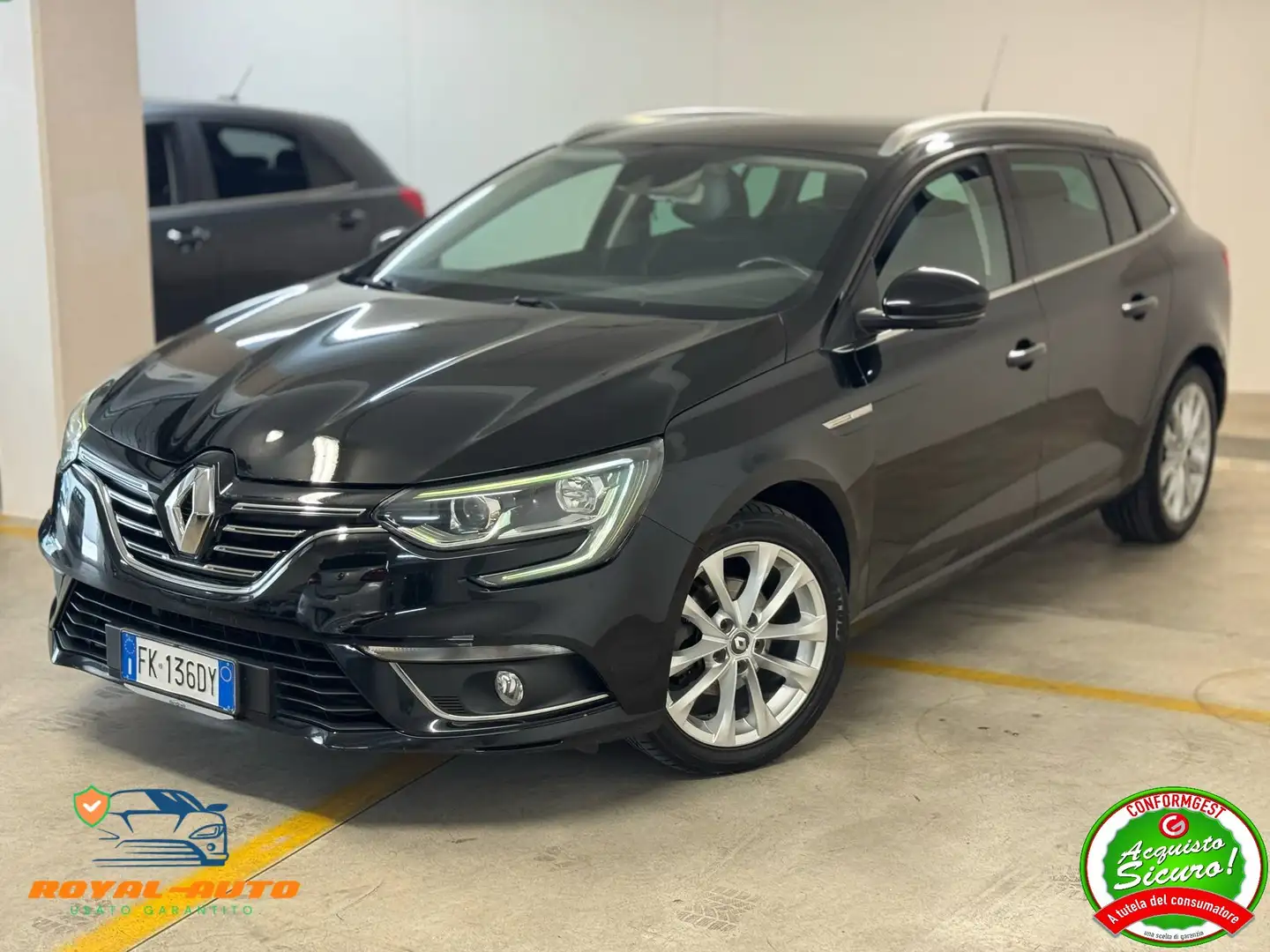Renault Megane Intens Energy dCi 110 Zwart - 1