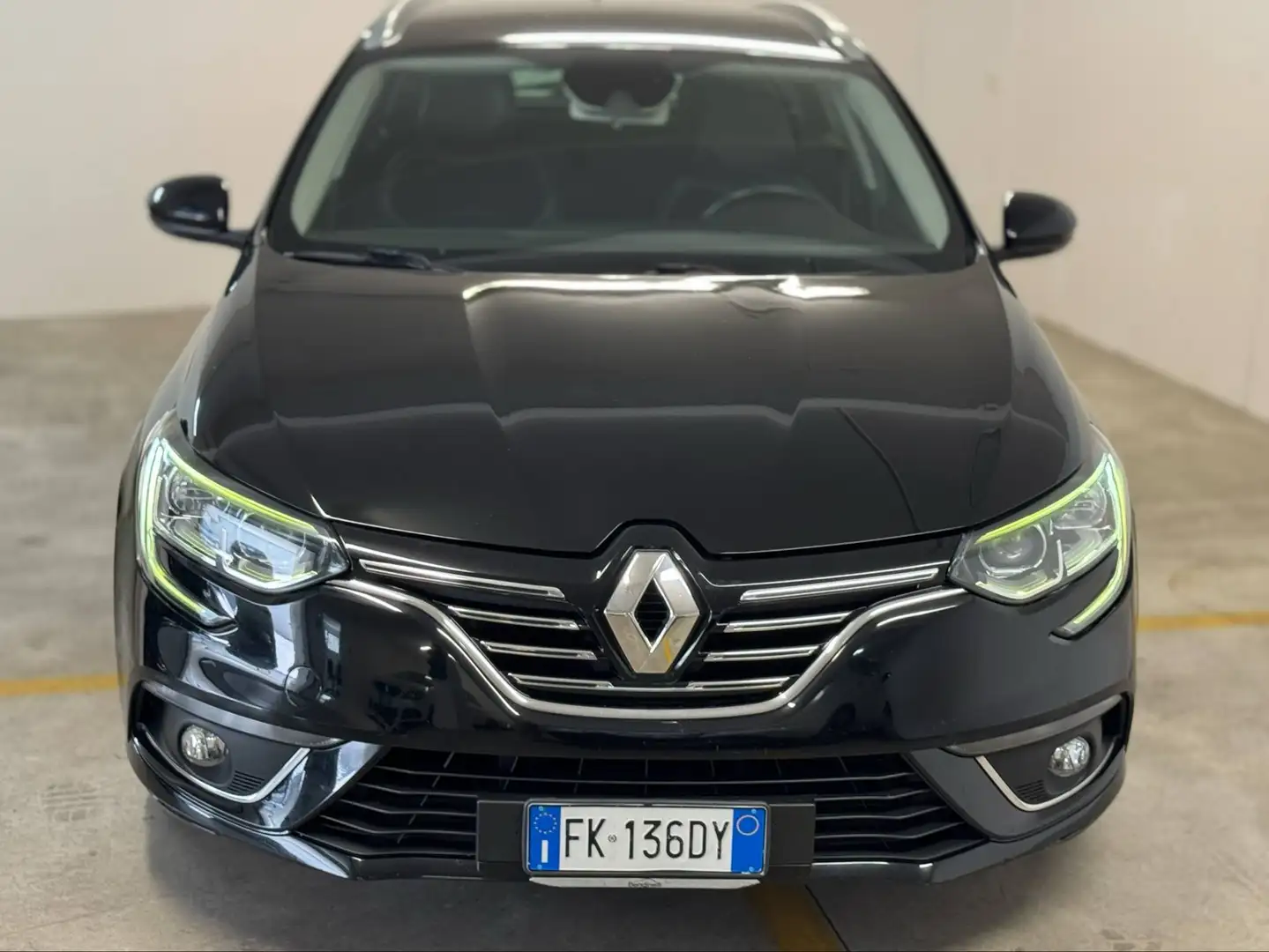 Renault Megane Intens Energy dCi 110 Zwart - 2