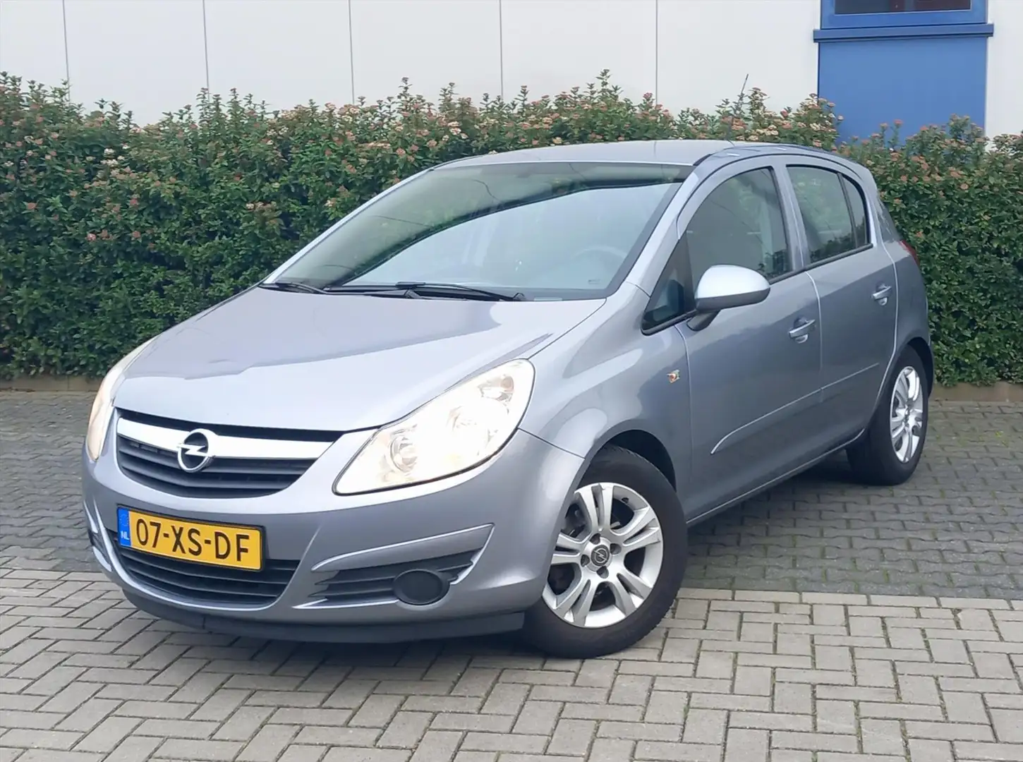 Opel Corsa 1.4 16V 5Deurs Business Airco Gris - 1