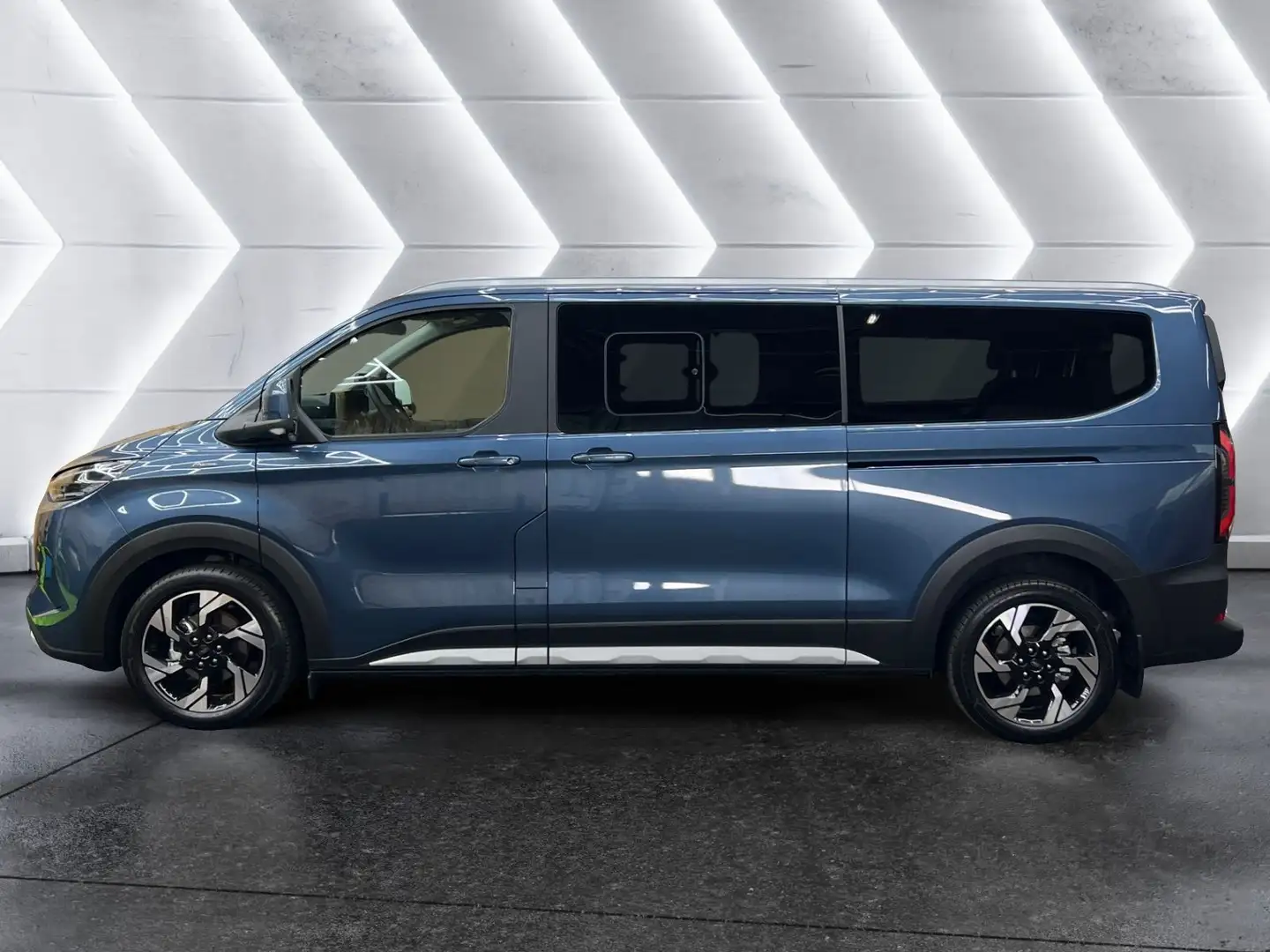 Ford Tourneo Custom L2 Active | PHEV | Bus 8-Sitze | Sofort verfügbar Blau - 2