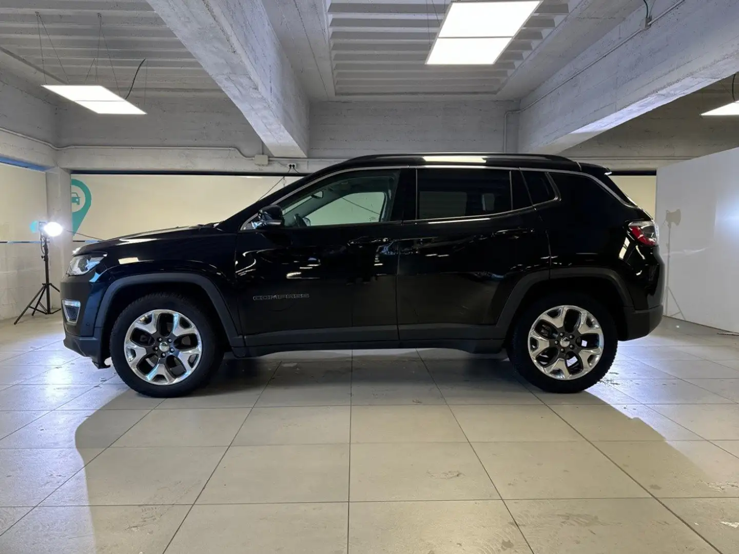 Jeep Compass 1.6 MJet 88kW Limited Noir - 2