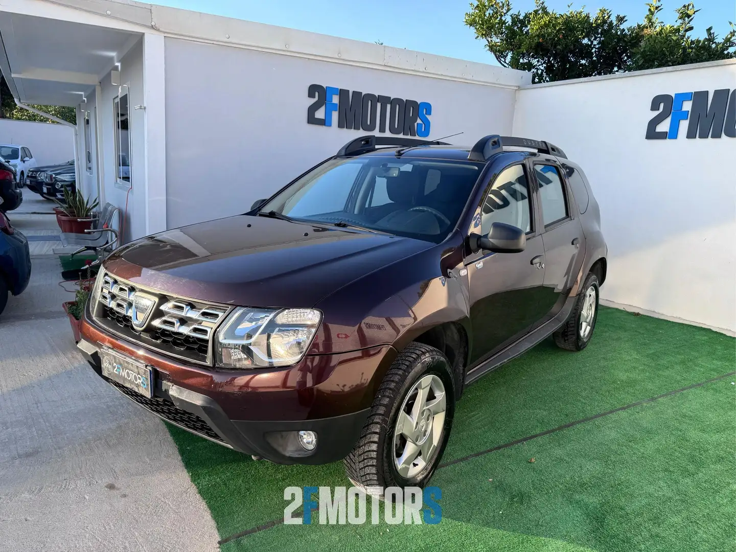 Dacia Duster 1.5 dci Laureate 4x2 s Rosso - 2