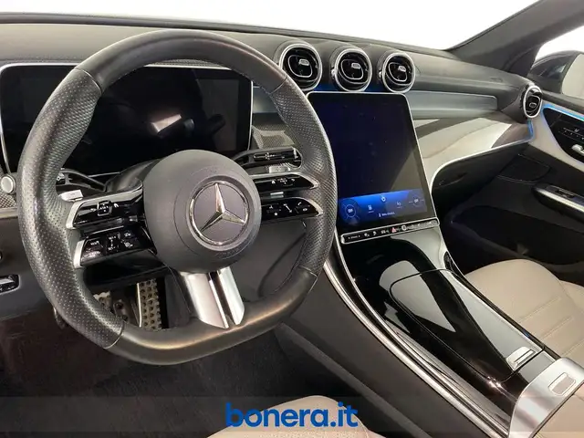 Mercedes-Benz 300 view 12