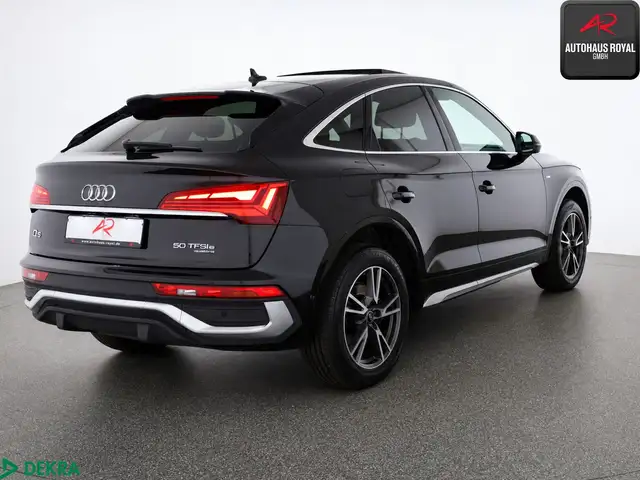 Audi Q5 view 5