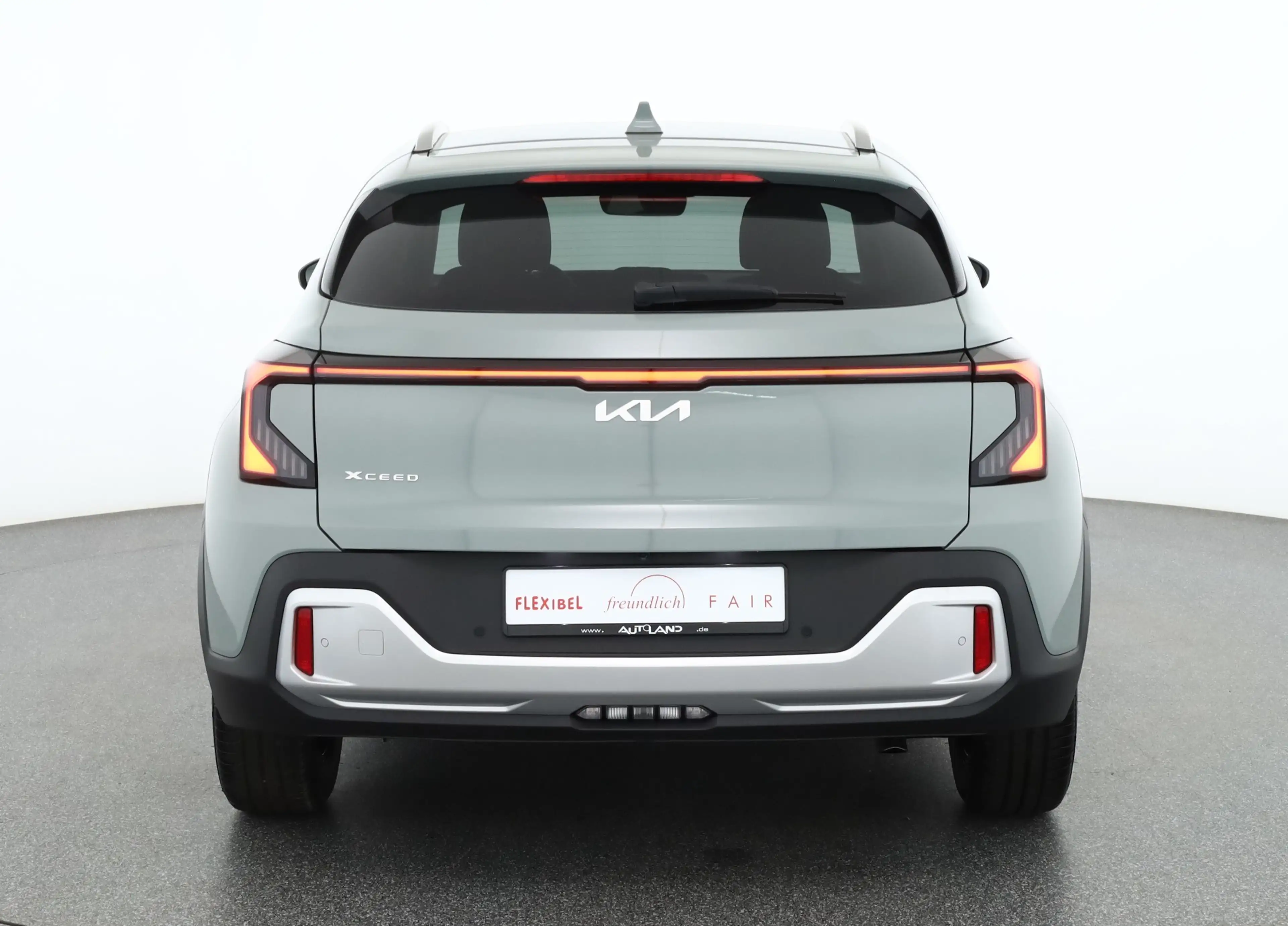 Kia XCeed 1.6 T-GDI Aut. n. Modell LED Navi Kamera — photo 4
