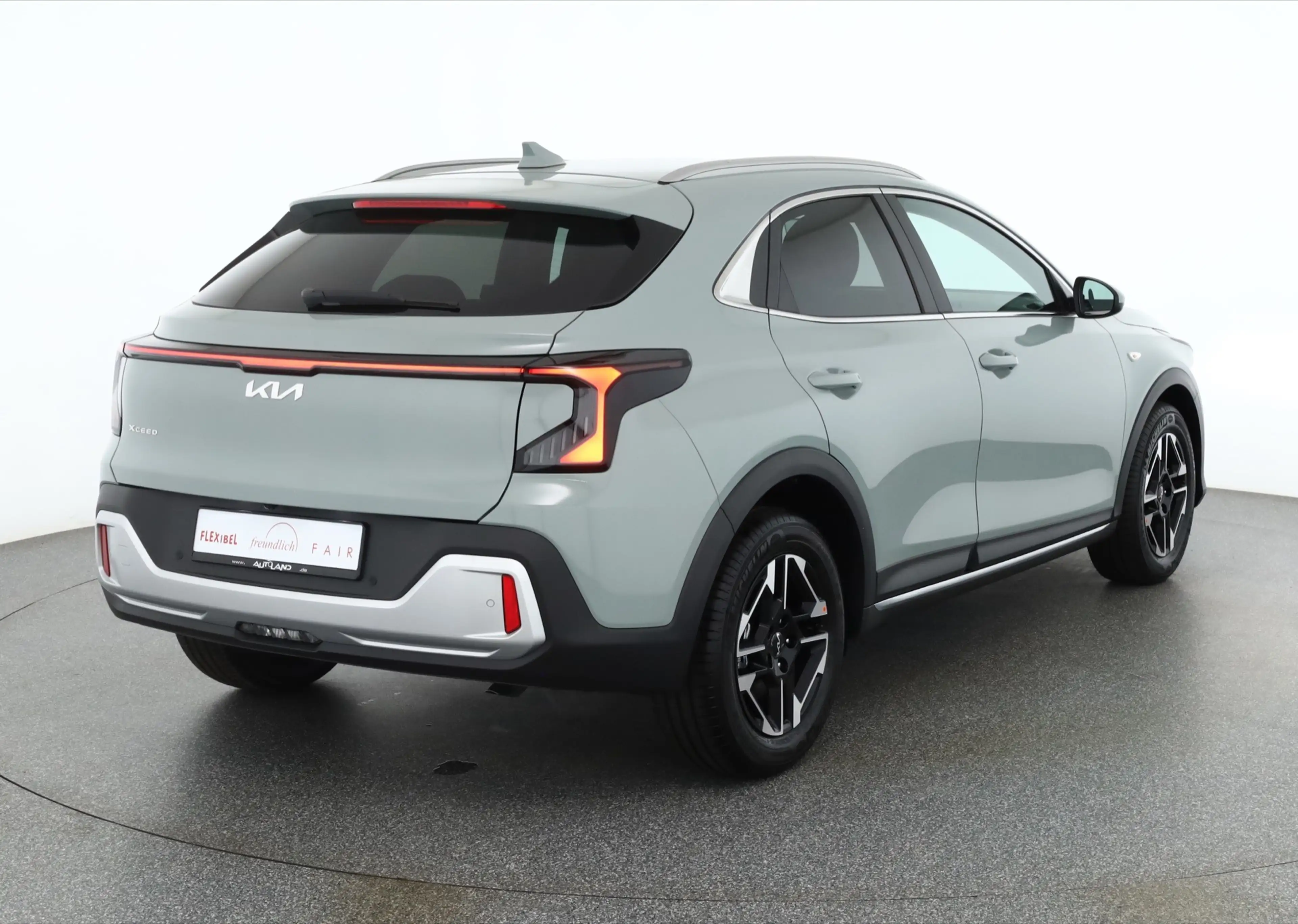 Kia XCeed 1.6 T-GDI Aut. n. Modell LED Navi Kamera — photo 5