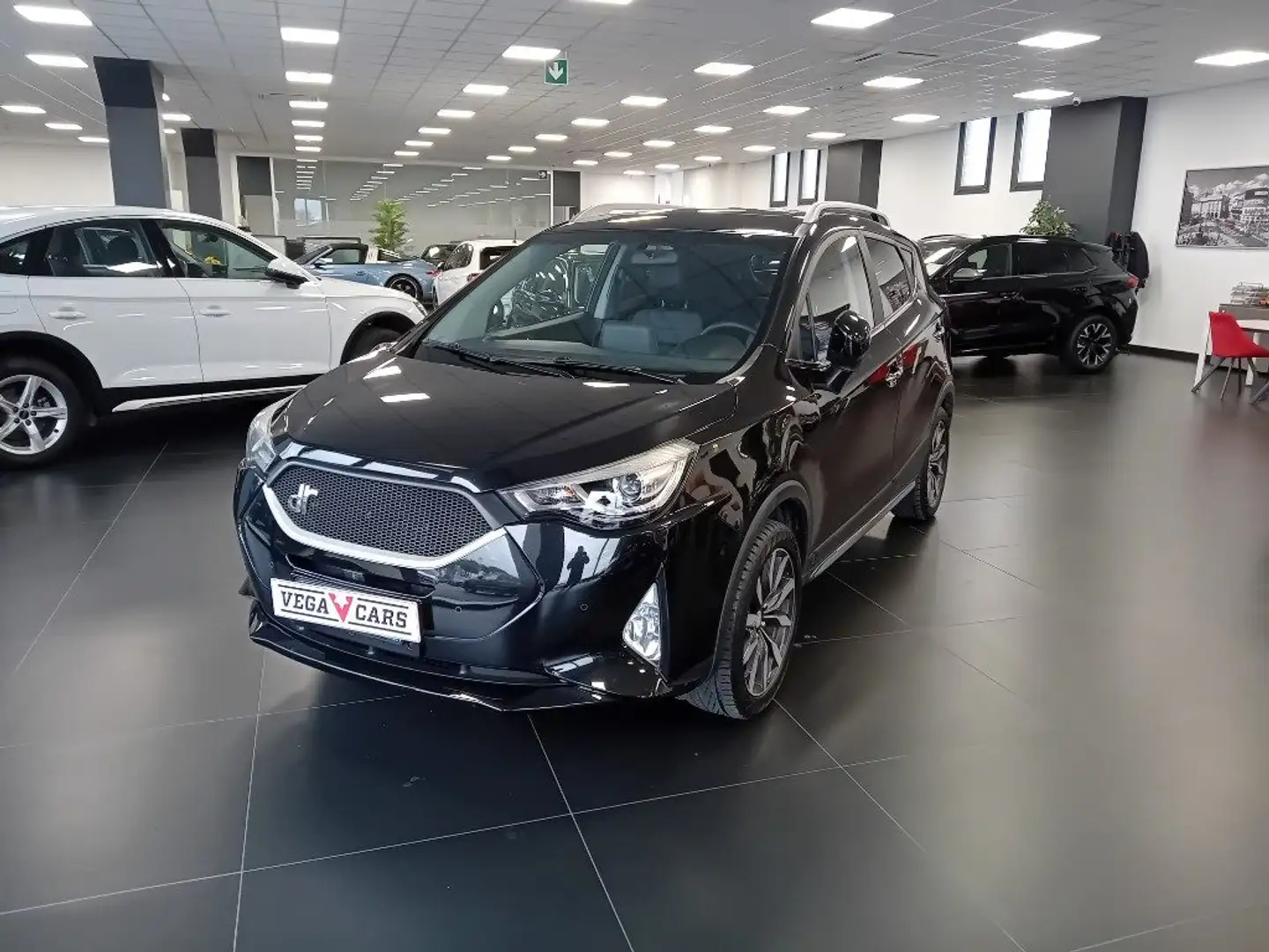 DR Automobiles DR4 1.6 Bi-Fuel GPL Schwarz - 1