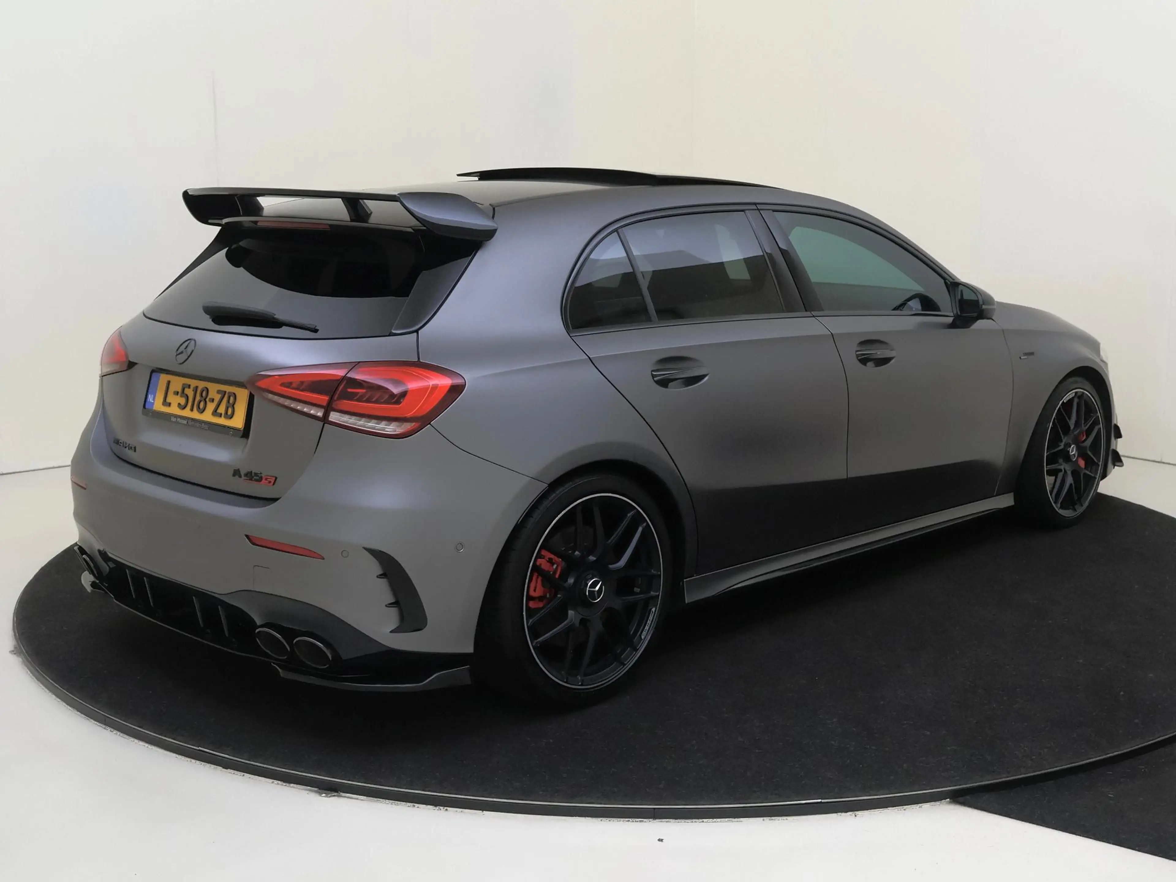 Mercedes-Benz A 45 AMG S 4MATIC+ Premium Plus / Panoramadak/ Aero/ 19 inc — photo 4