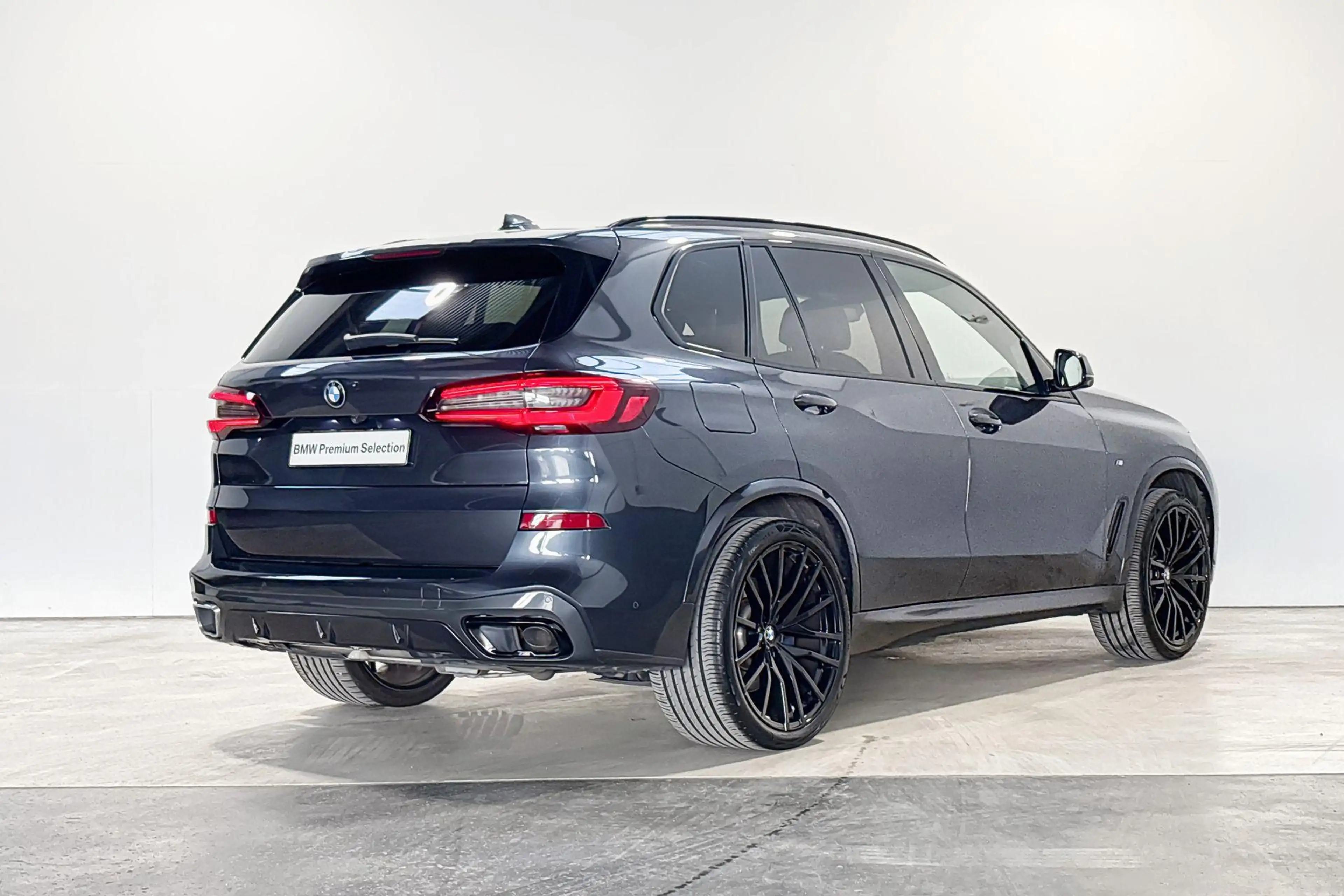 BMW X5 xDrive45e High Executive — photo 6