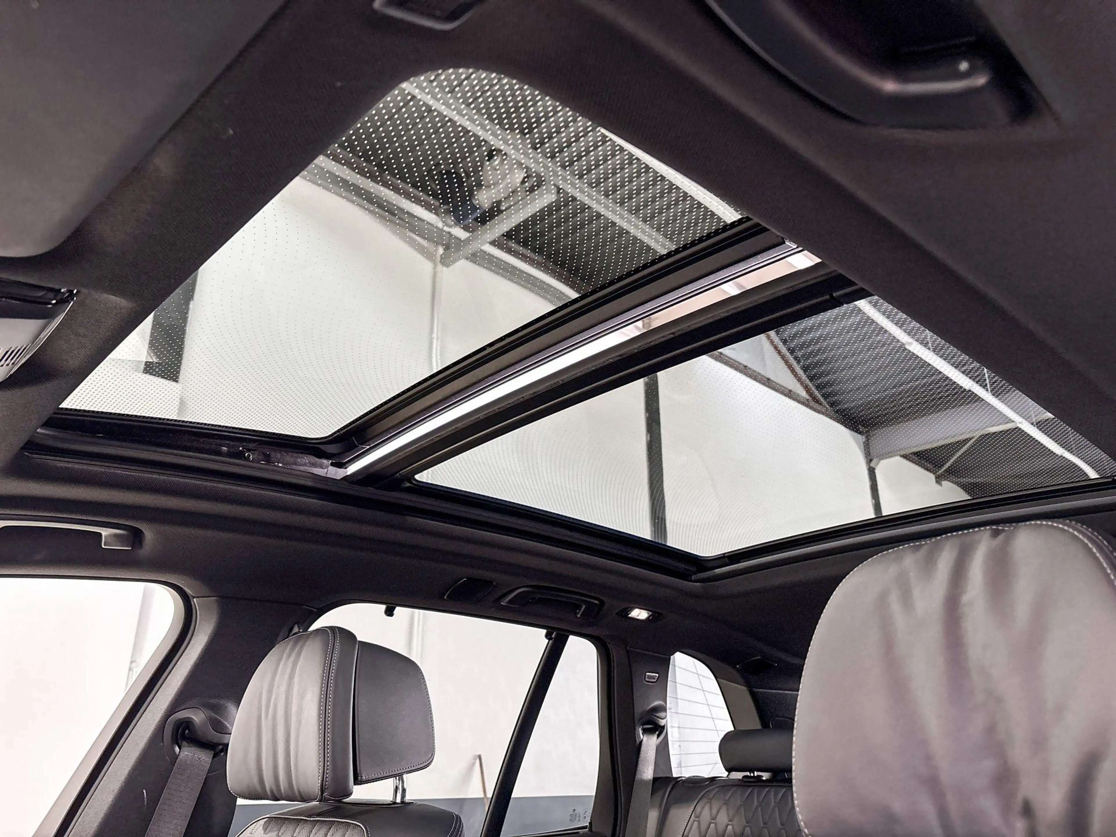 BMW X5 xDrive45e High Executive — photo 10