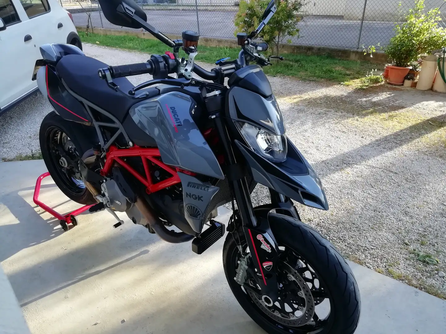 Ducati Hypermotard 950 Gris - 1