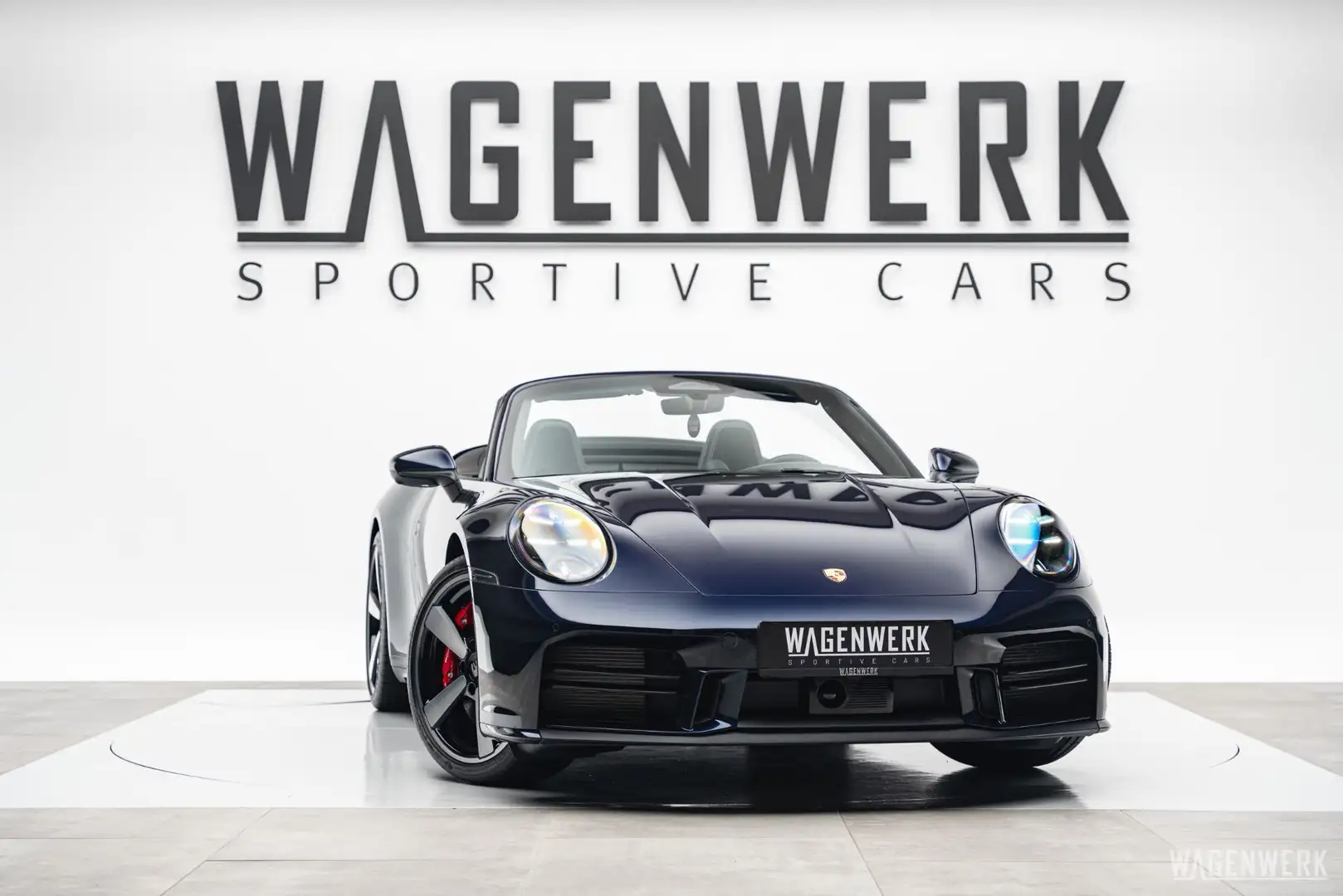 Porsche 911 992.2 Carrera S Cabrio PTS CARBONSCHWARZ SPORTDES Schwarz - 1