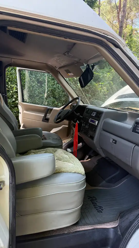 Volkswagen T4 Winnebago Rialta, foto 4