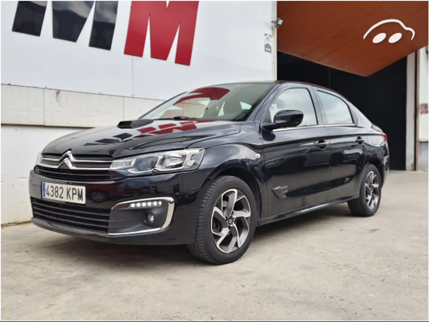 Citroen C-Elysée 1.2 PureTech Exclusive 82 Noir - 1