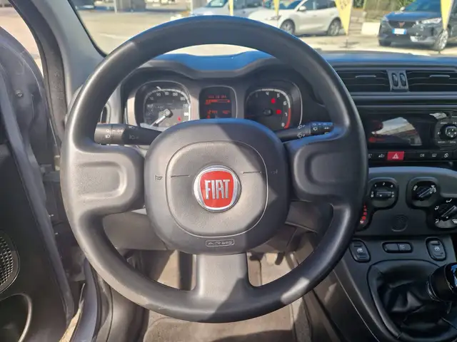 Fiat Panda view 9