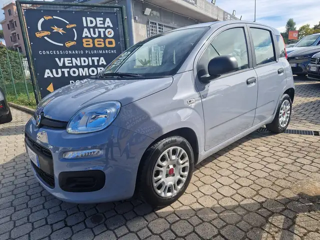 Fiat Panda view 3