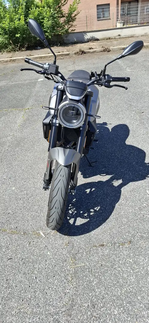 Moto Morini Seiemmezzo STR Argento - 1