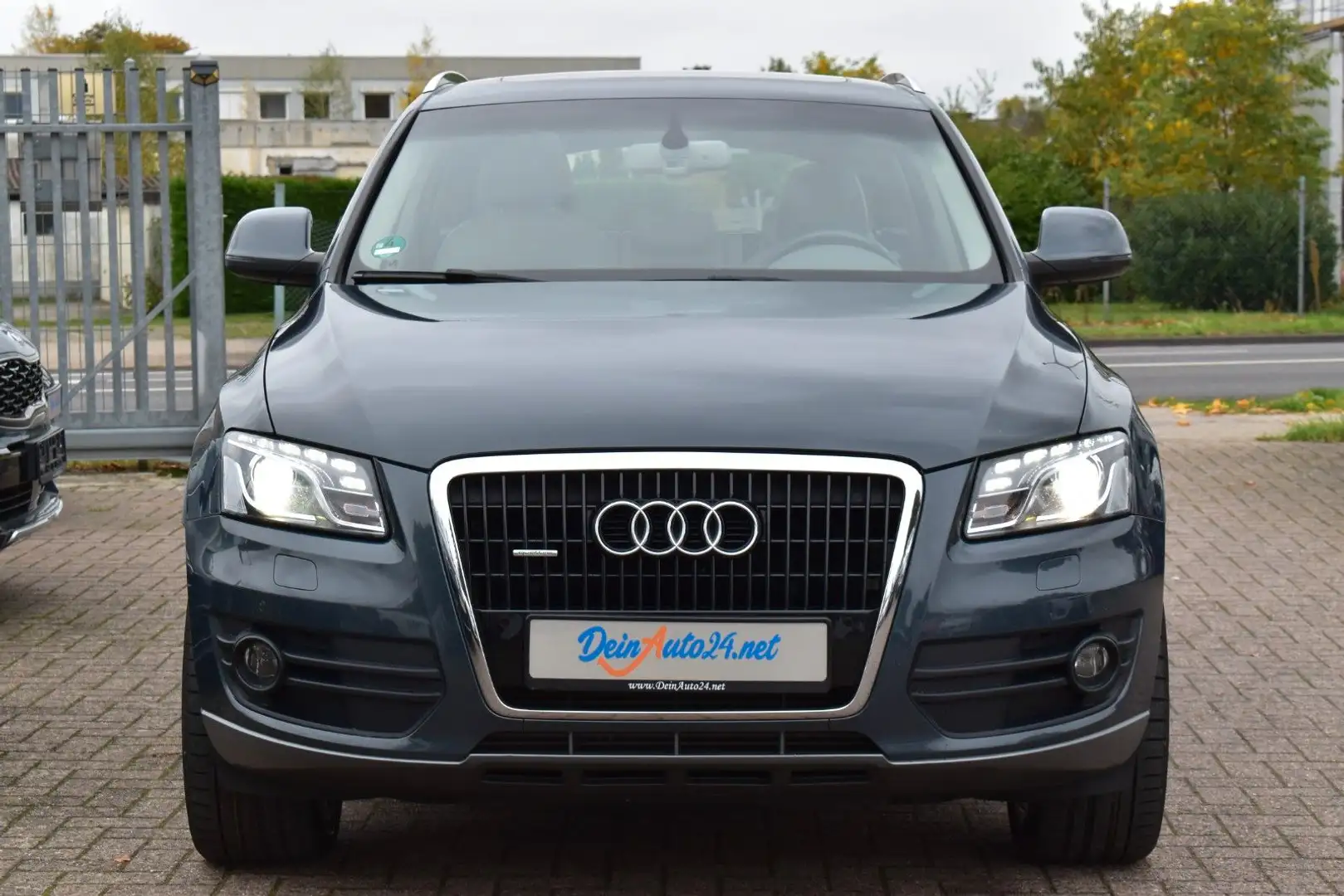 Audi Q5 3.0 TDI Quattro AUT.|Panorama|Leder|Bi-Xenon Сірий - 2