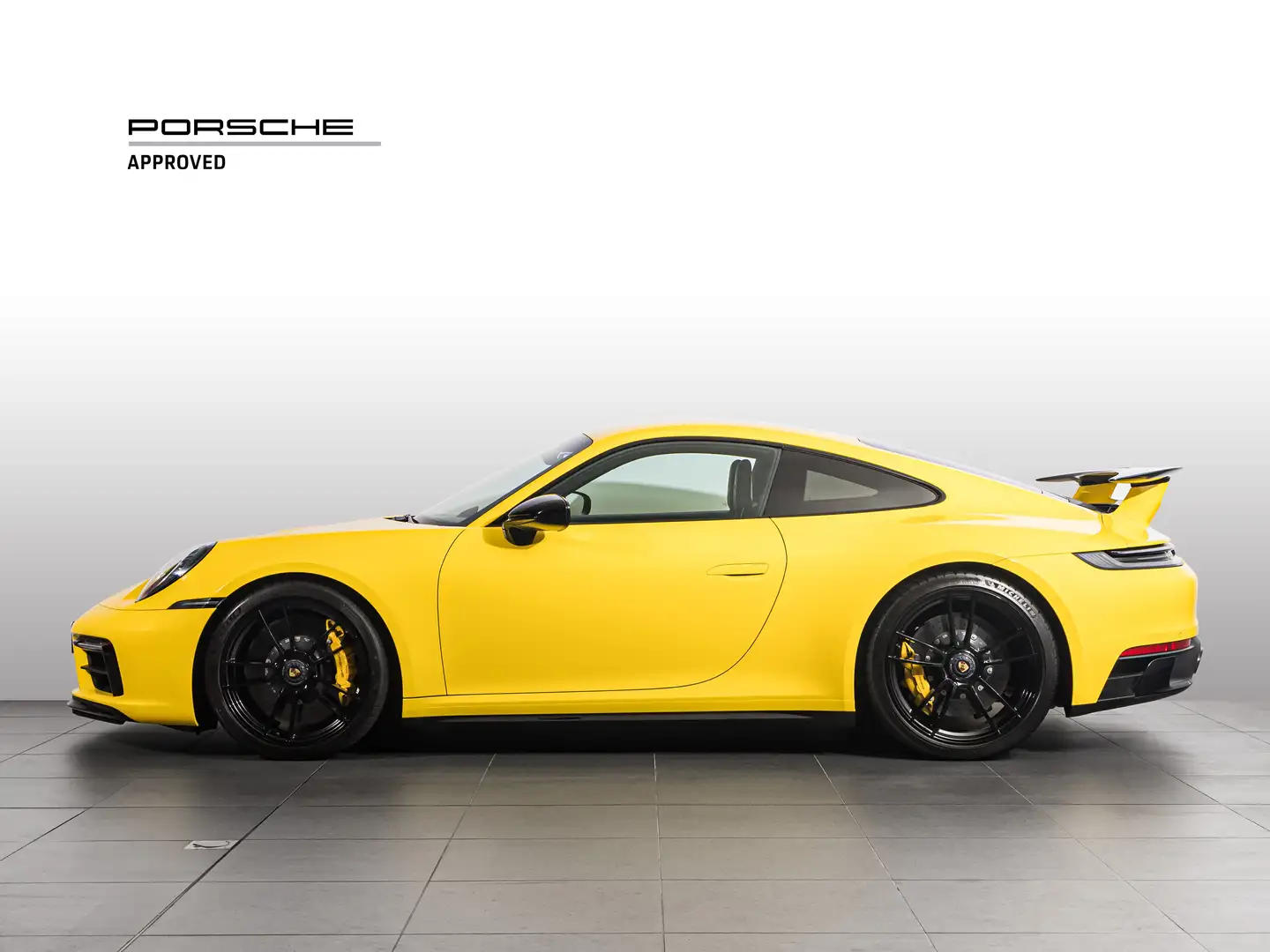 Porsche 992 911 Coupe 4 GTS 480CV - Aerokit - Asse sterzante Yellow - 2