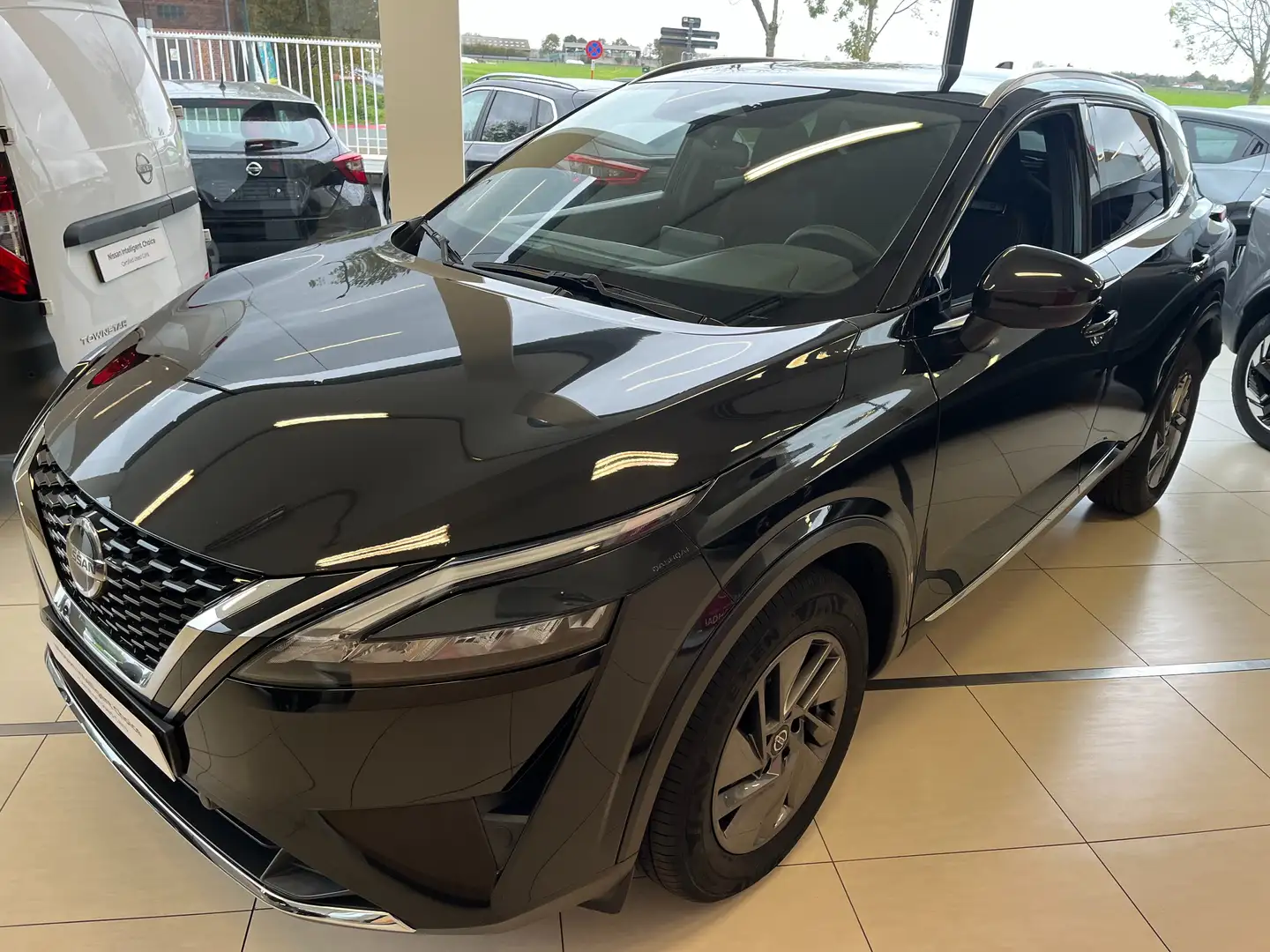 Nissan Qashqai Qashqai 1.3 ACENTA + design pack Noir - 2