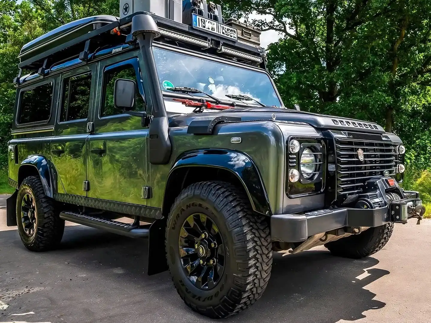 Land Rover Defender Defender 110 DPF Station Wagon SE Gri - 1