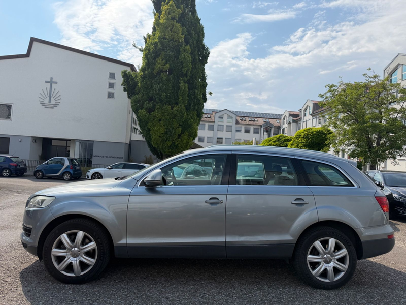 Audi Q7 3.0 TDI quattro*7.Sitzer*AHK*Totwinkel*3.Hd* — photo 10