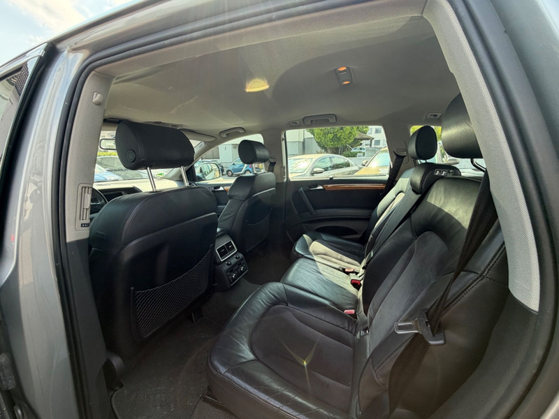 Audi Q7 3.0 TDI quattro*7.Sitzer*AHK*Totwinkel*3.Hd* — photo 12