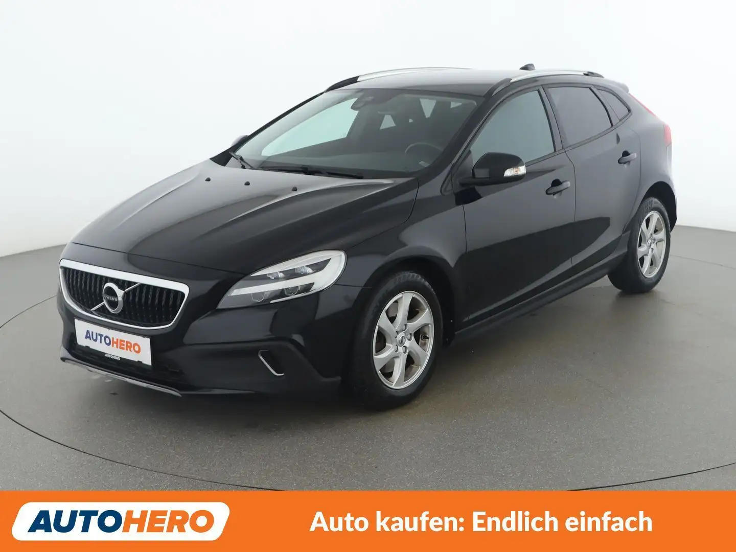 Volvo V40 Cross Country 2.0 D2 Schwarz - 1
