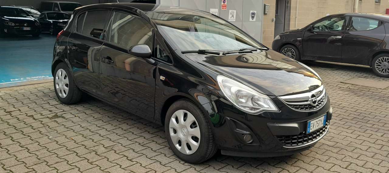 Opel Corsa 1.2 5p Cosmo Edition 85cv
