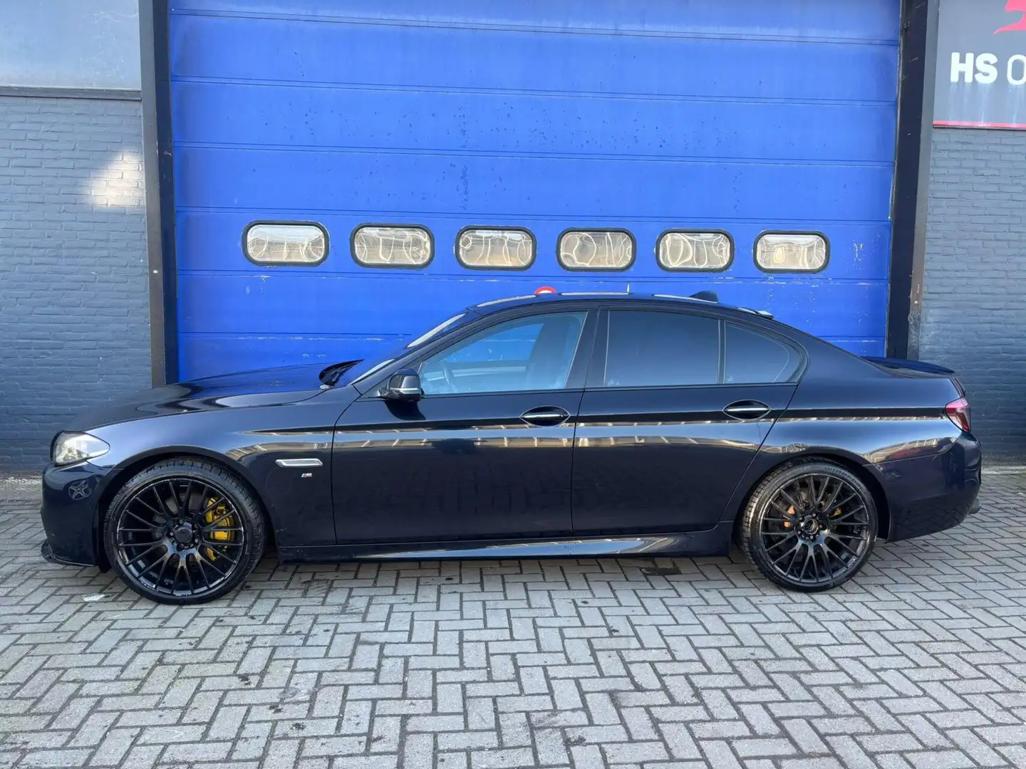 BMW 535 5-serie 535xd M Sport ,NAP,airco,cruise control,na Noir - 2