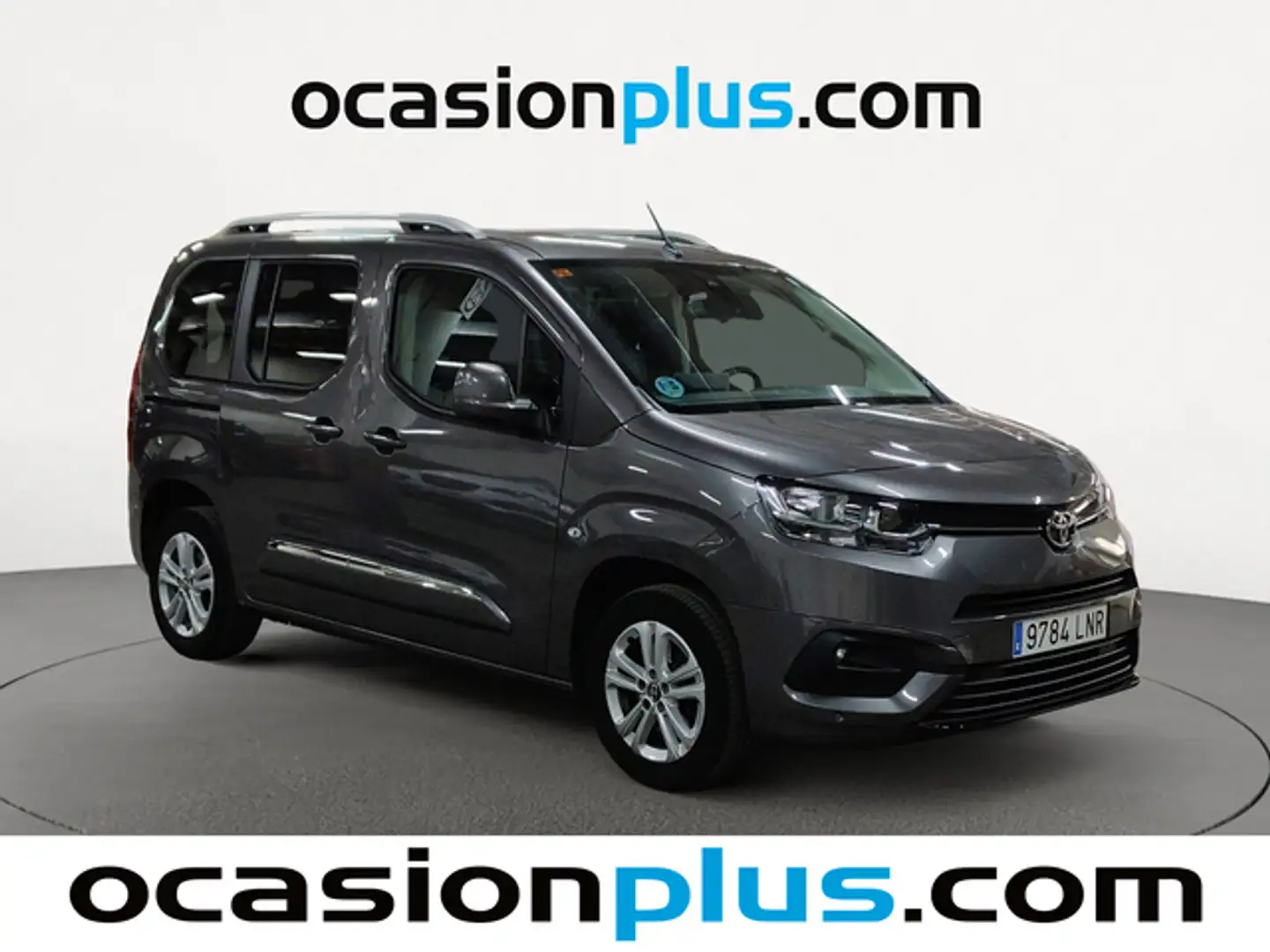 Toyota Proace Family L1 1.2 5pl. Active 130 Aut. Gris - 2