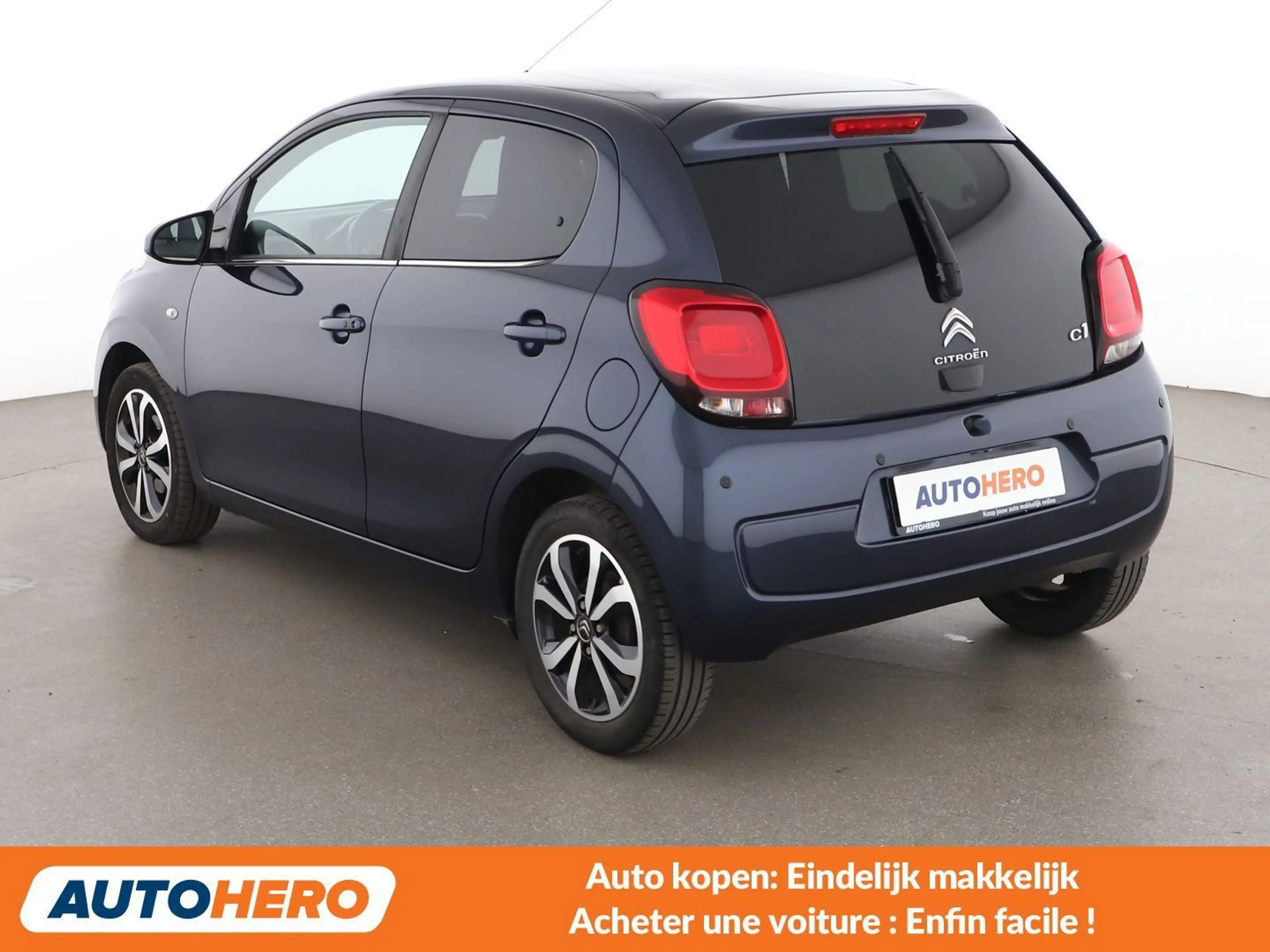 Citroen C1 1.0 VTi Shine — photo 4