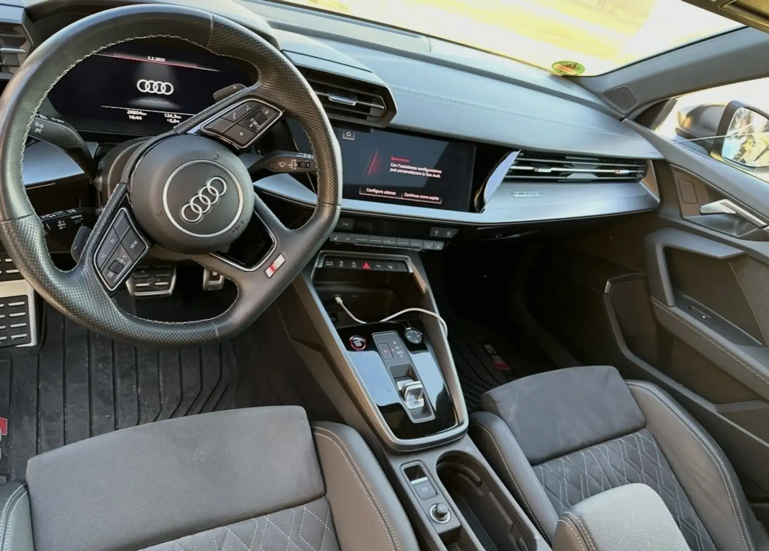 Audi S3 Sportback 2.0 tfsi quattro s-tronic Schwarz - 2