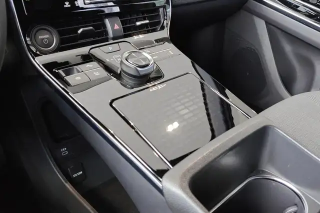 Toyota BZ4X view 15
