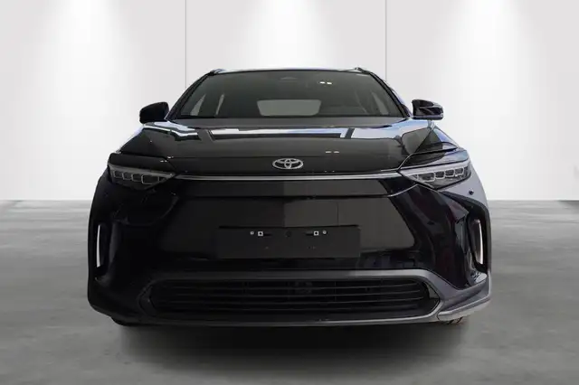 Toyota BZ4X view 7