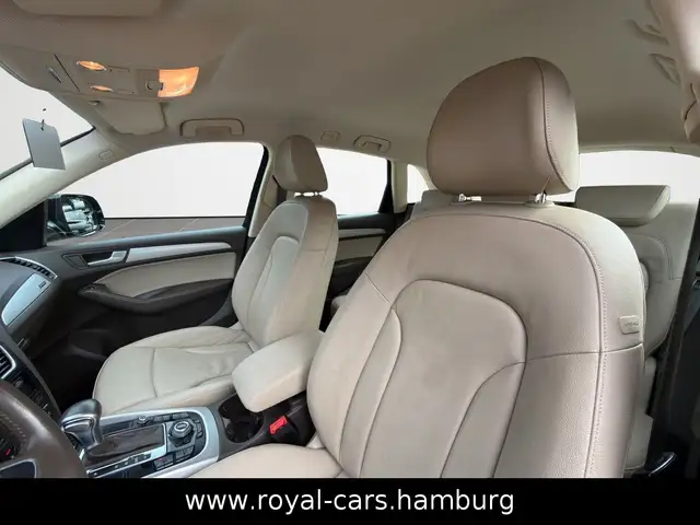 Audi Q5 view 28