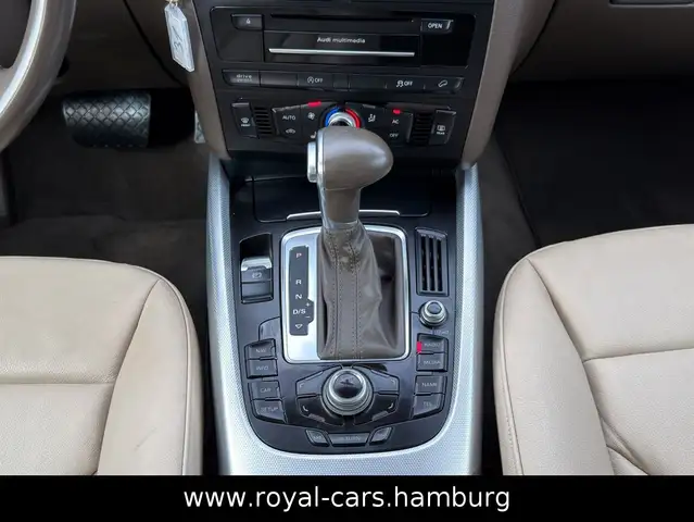 Audi Q5 view 14