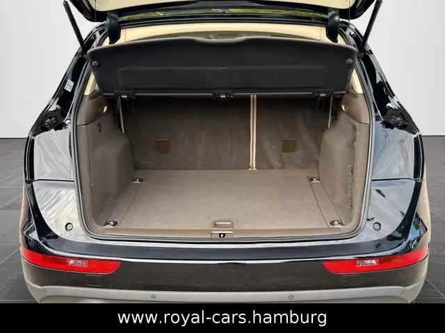 Audi Q5 view 7