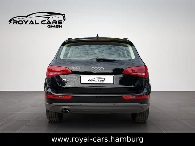 Audi Q5 view 6