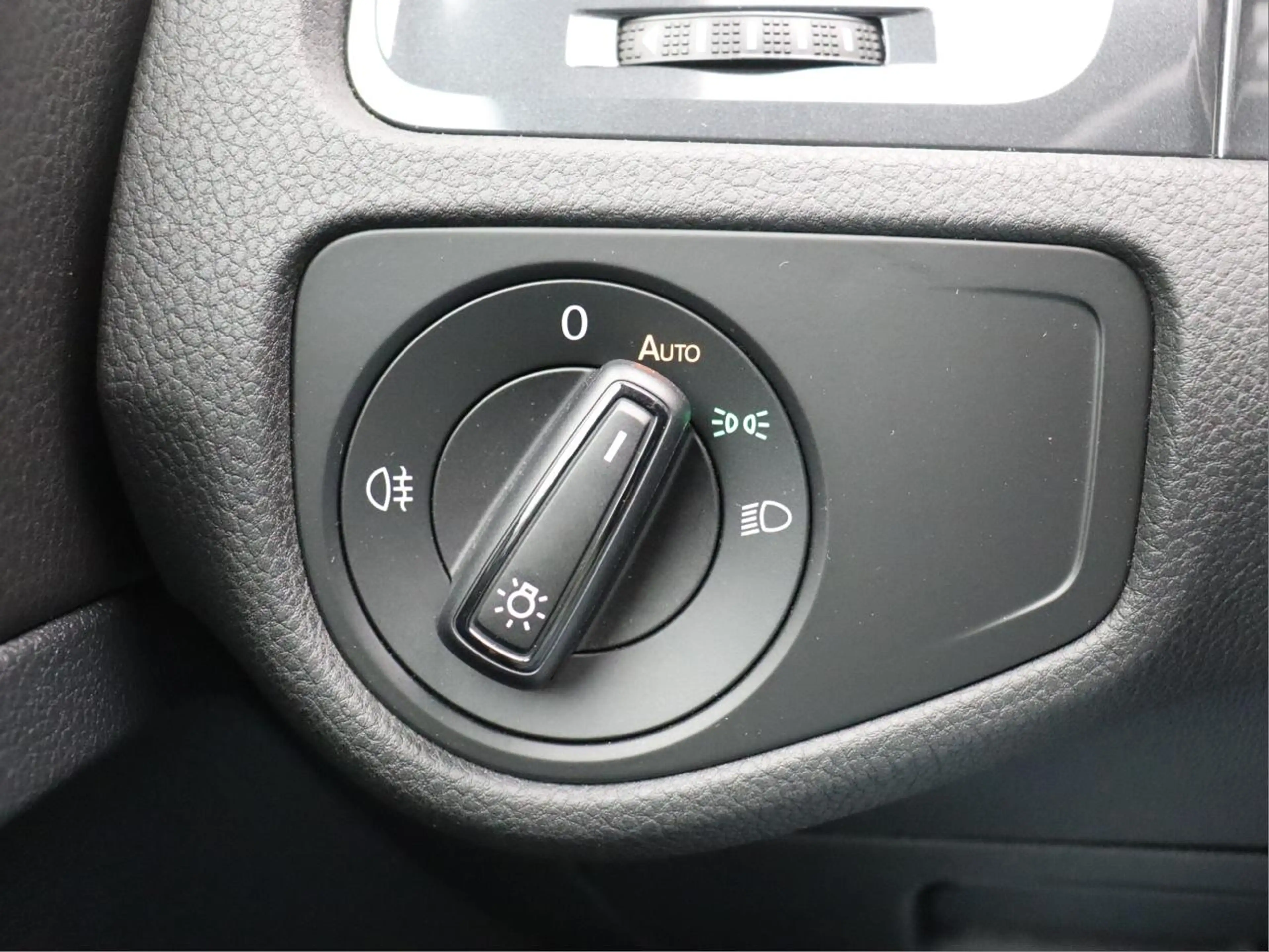 Volkswagen Golf Variant 1.0 TSI Trendline OPF — photo 12