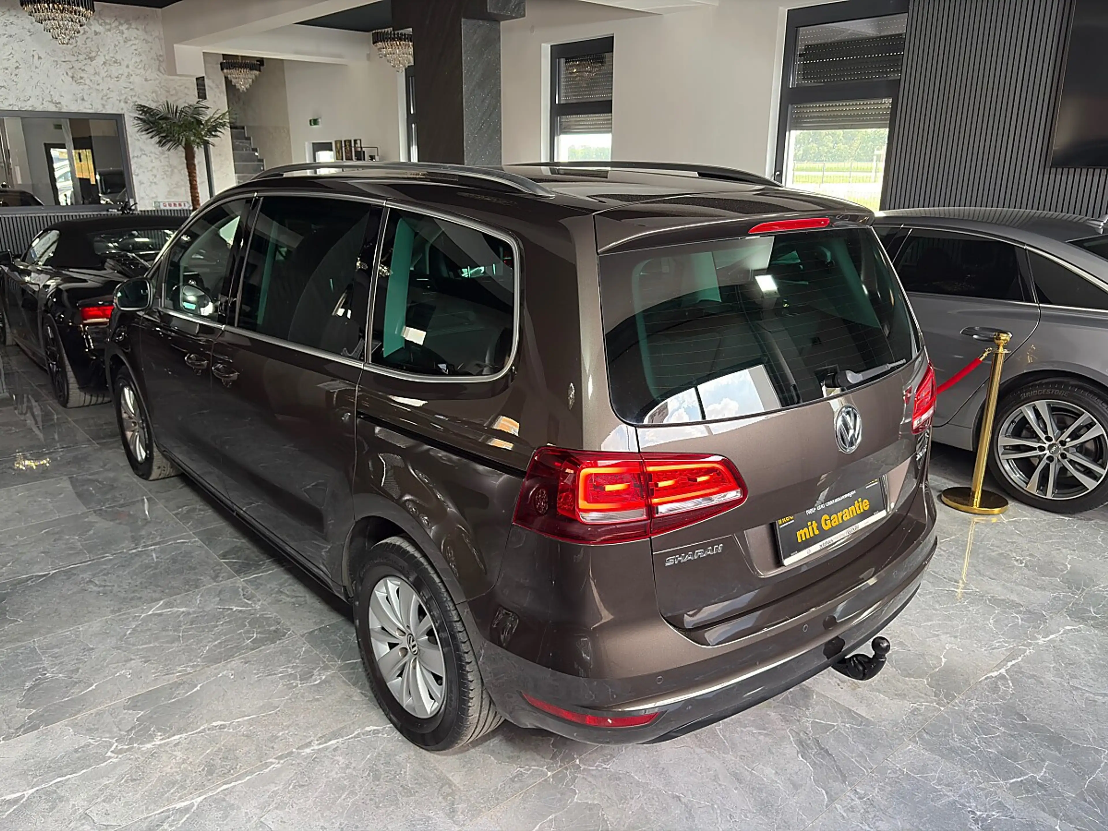Volkswagen Sharan 2,0 TDI DSG*7-SITZE*FACELIFT*WENIG-KM* — photo 6
