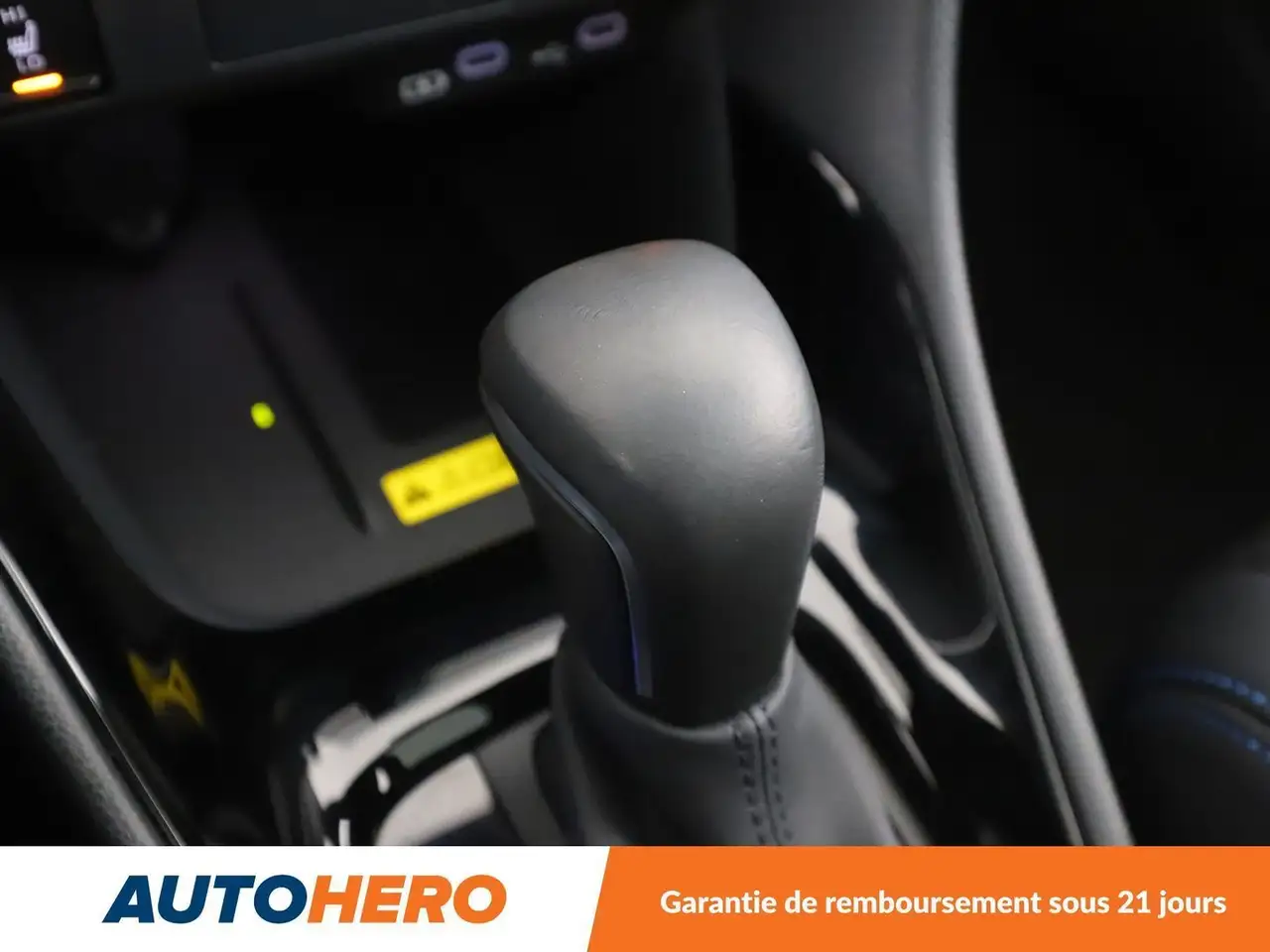 Toyota Yaris Yaris — photo 29